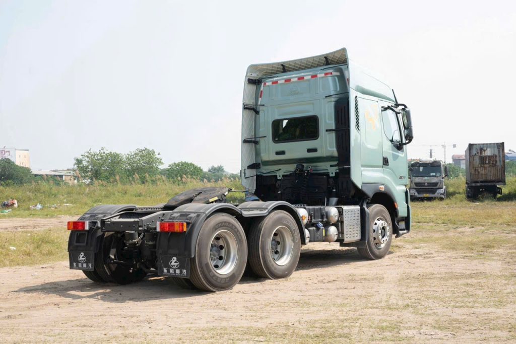 dau_keo_chenglong_410hp_ecos (1)