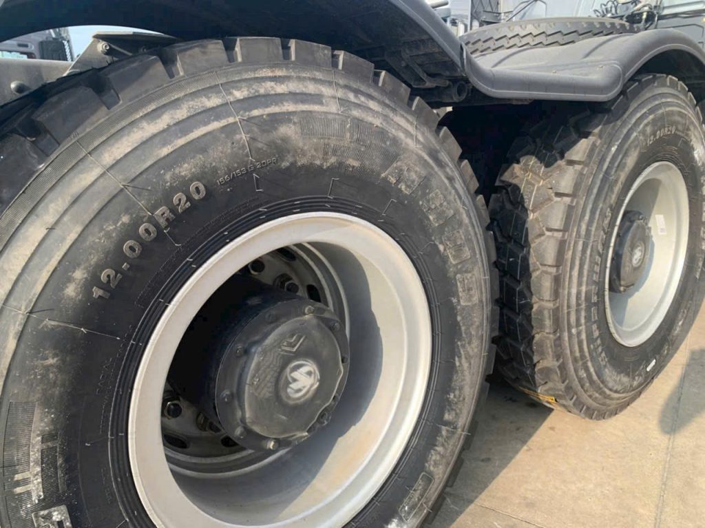 dau_keo_chenglong_445hp